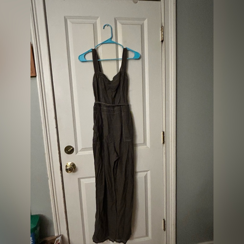 Hollister size medium dark green romper/bodysuit